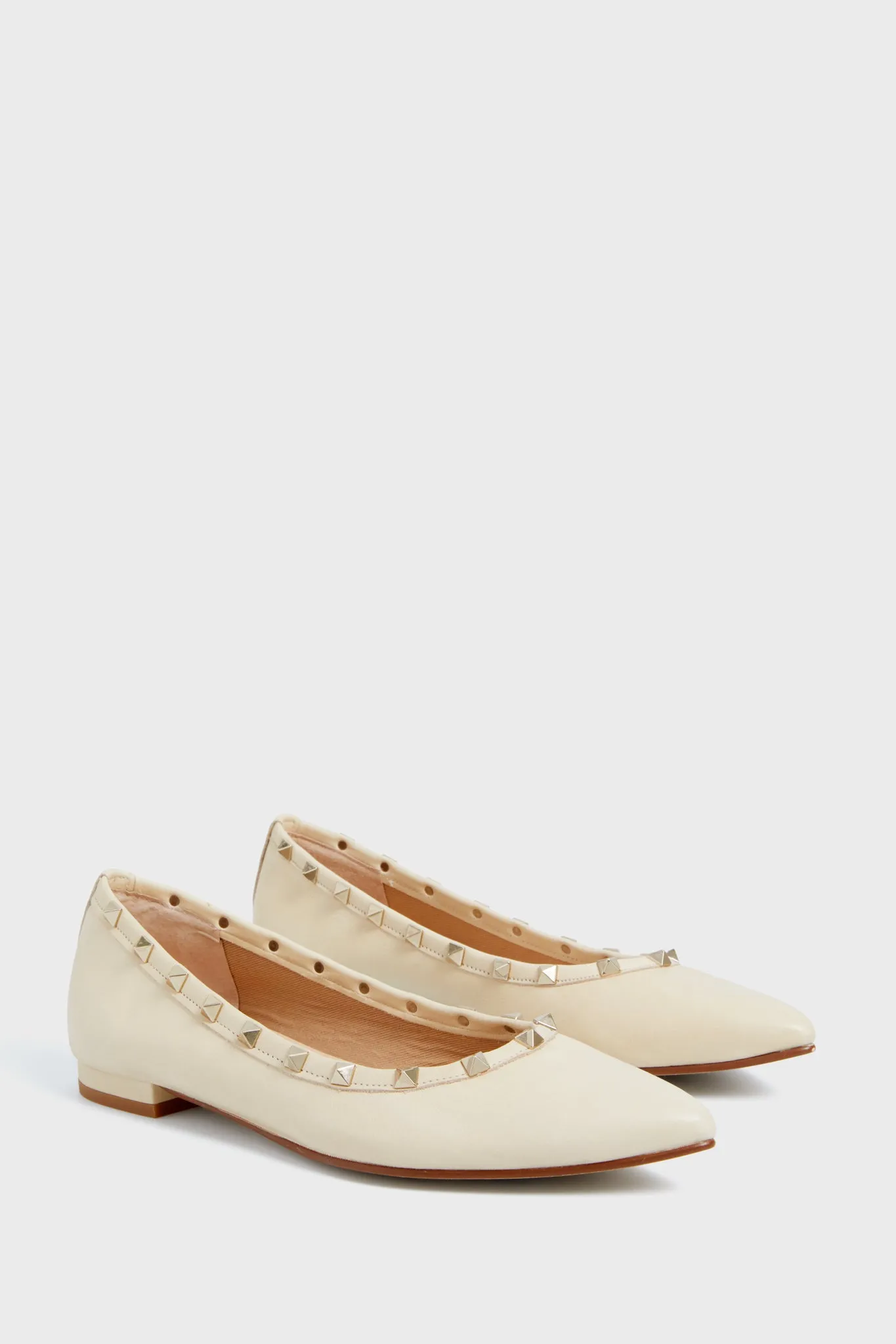 Beige Nisim Flats