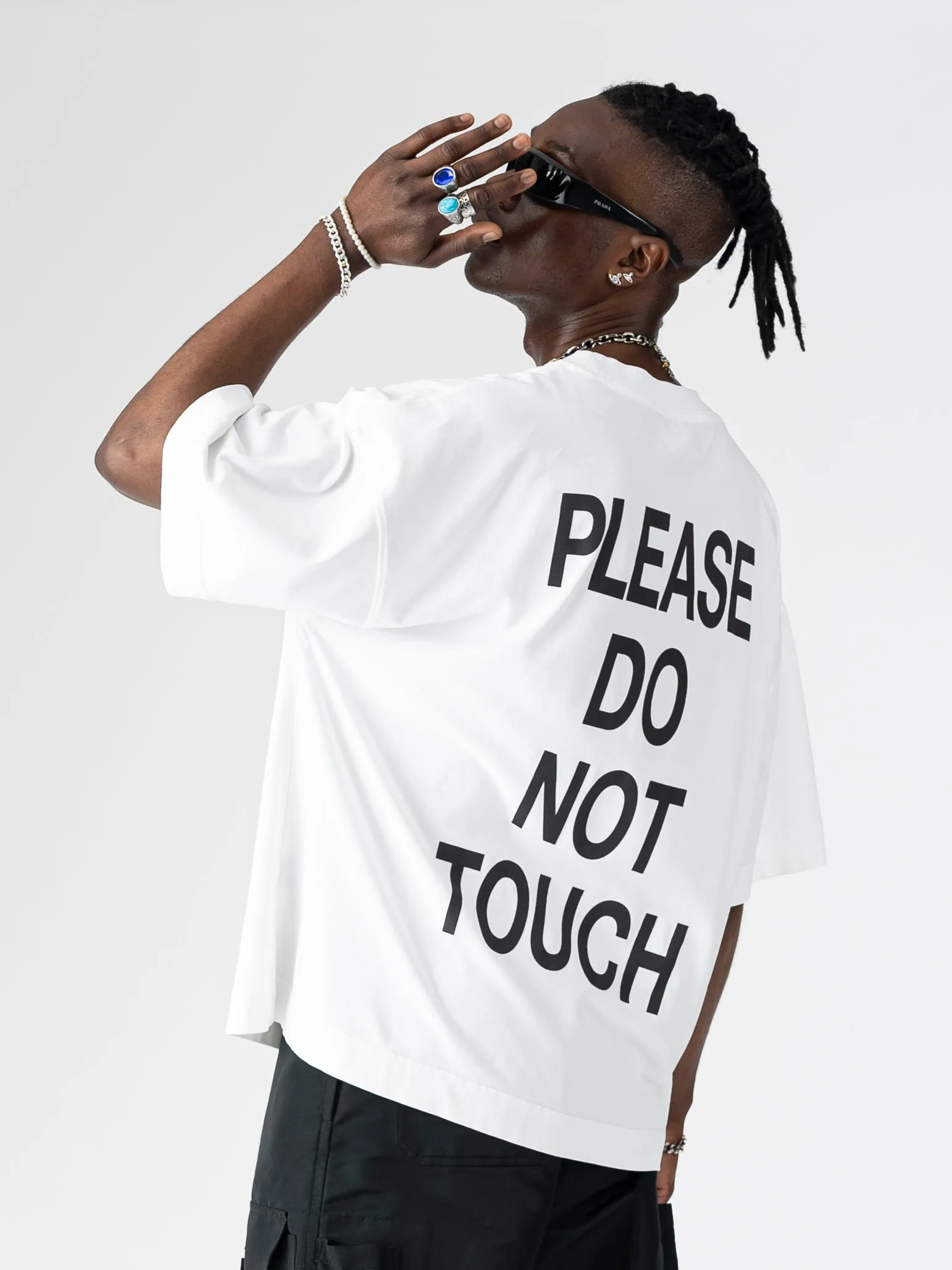 DNS006 'PLEASE DO NOT TOUCH' T-SHIRT IN WHITE